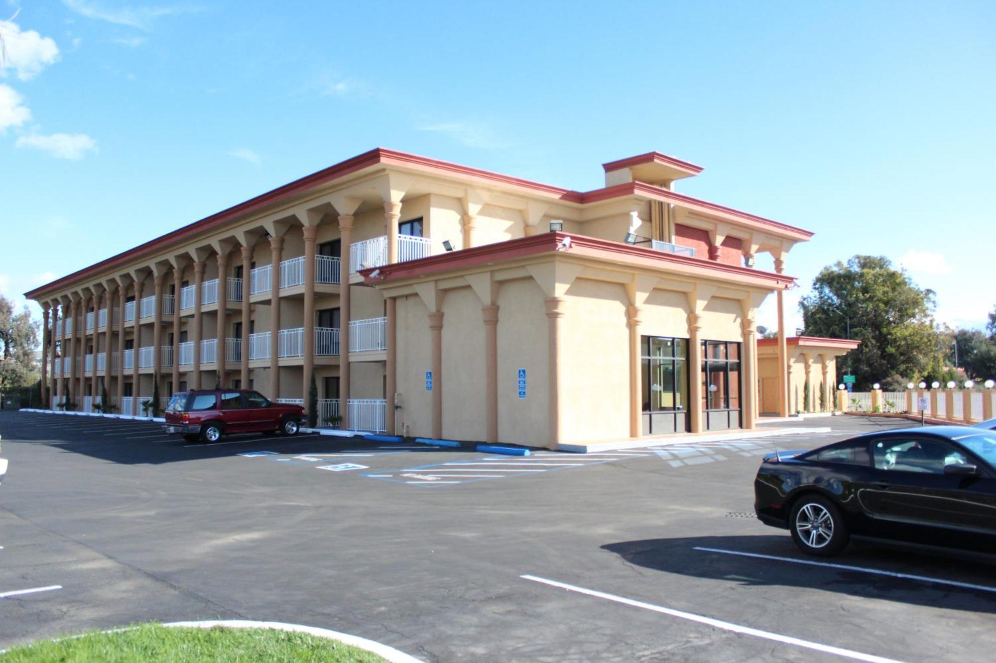 Super 8 by Wyndham Vallejo/Napa Valley Zewnętrze zdjęcie